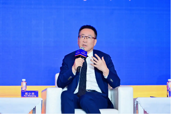 對(duì)話路博邁基金閻小慶：AI降低ESG信披成本 但幻覺問題不容忽視  第1張